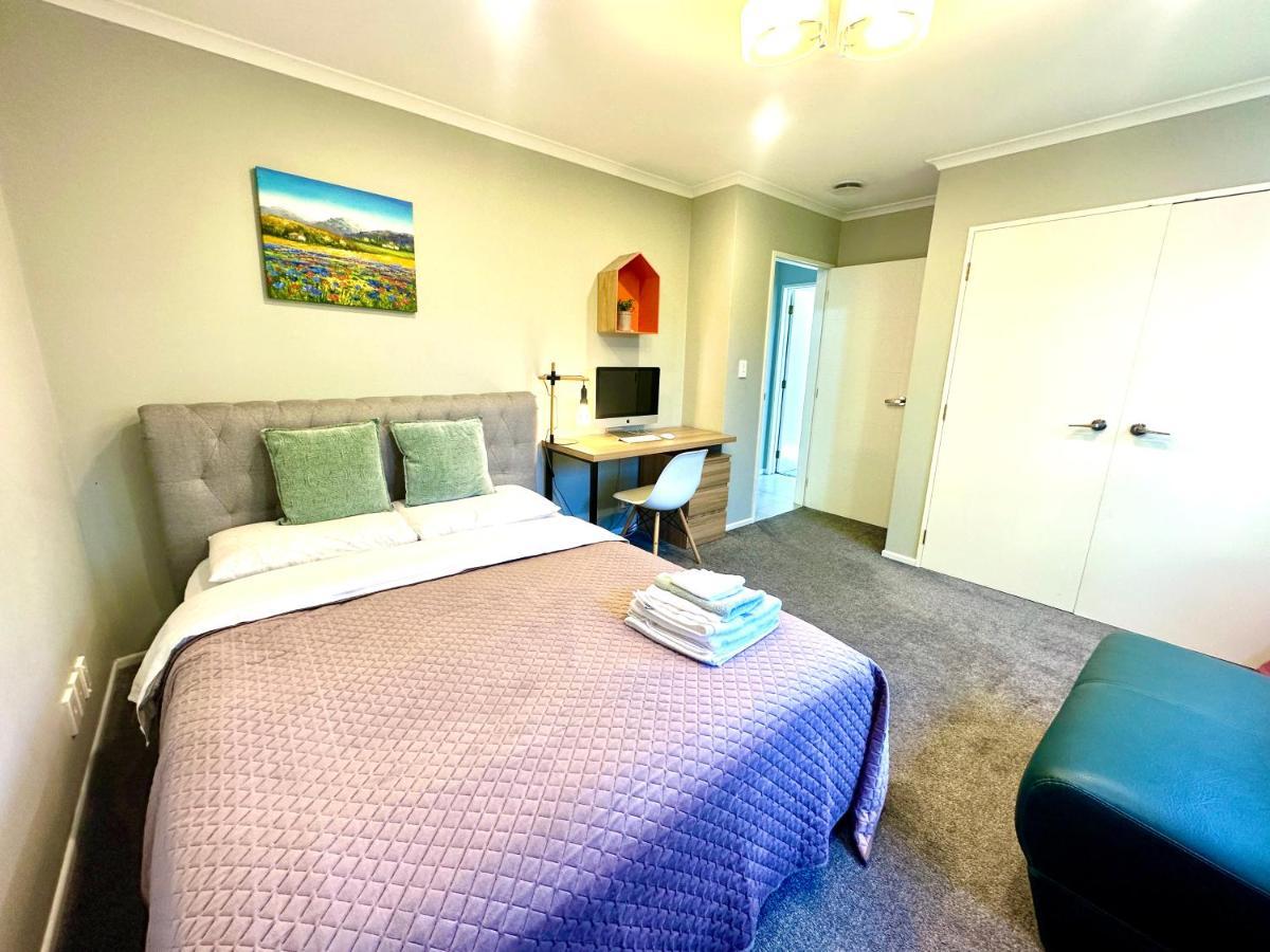 Modern Private 2 Bedroom Home-unit In Albany With Netflix